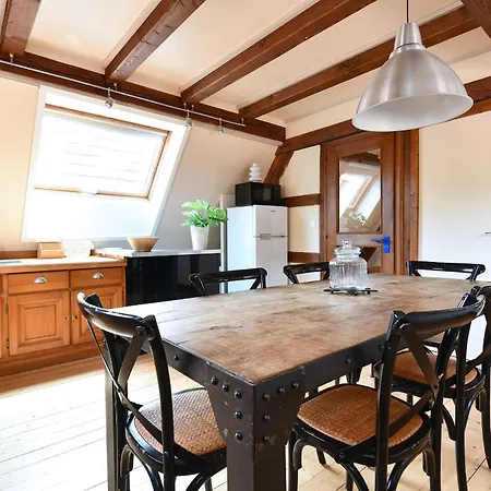 Gaspard & Lilly Avec Balcon